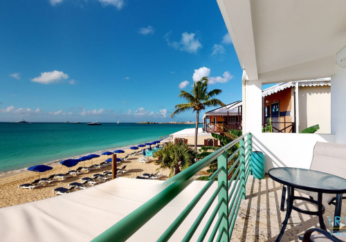 Sur Mer Lovely 3 Bedroom Beachfront Condo Cocos Beach Club Stmaarten 4