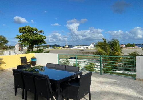 Sur Mer Lovely 3 Bedroom Beachfront Condo Cocos Beach Club Stmaarten 5