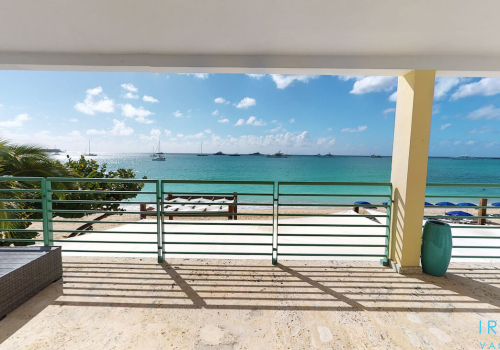 Sur Mer Lovely 3 Bedroom Beachfront Condo Cocos Beach Club Stmaarten