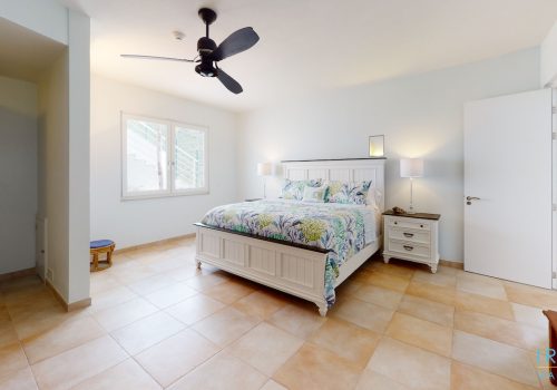 villa mary philipsburg stmaarten by irevacations bedroom(2)