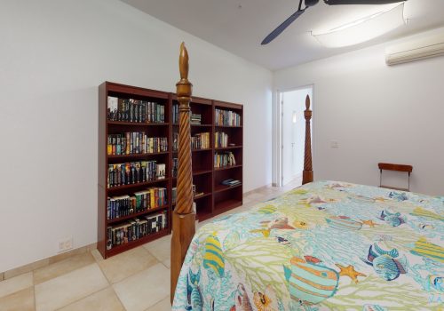 villa mary philipsburg stmaarten by irevacations bedroom(7)